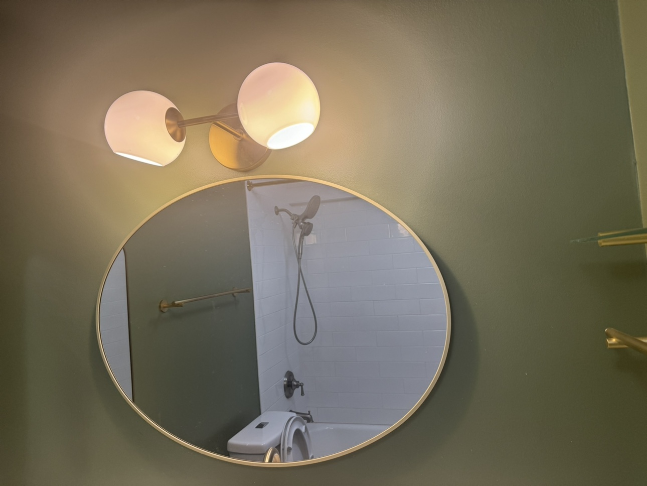 Mid-Century Modern Brass Bathroom Vanity Light Fixture & Mirror - photo 3