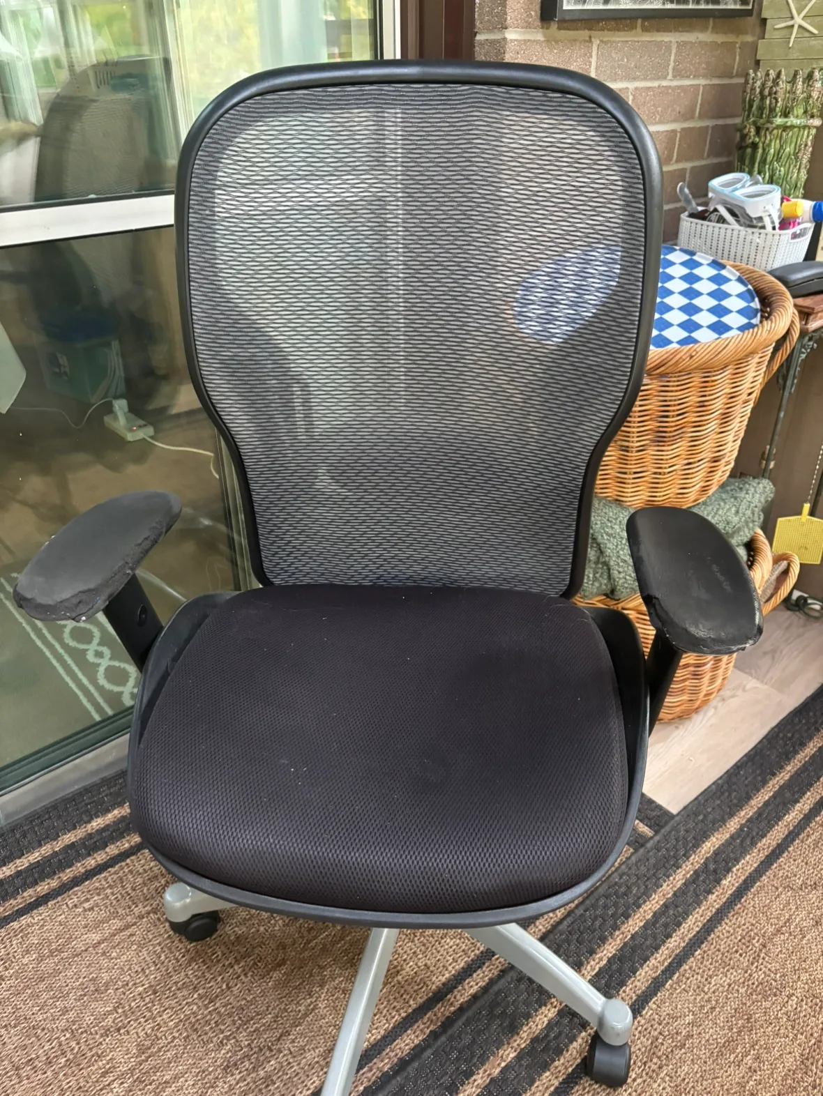 FREE-High end task chair-mesh back thumbnail