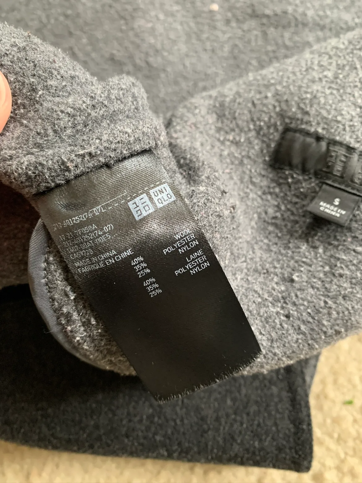 UNIQLO Reversible Grey Hooded Wool Coat image indicator(4)