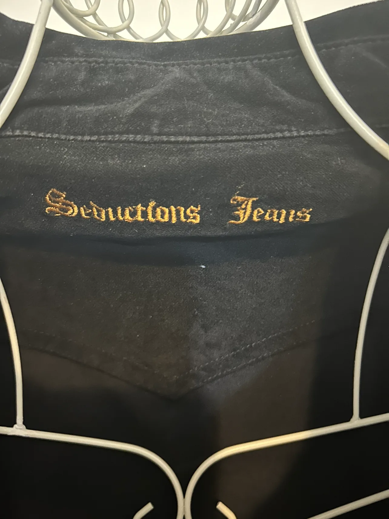 Seductions Black Jeans Velvet Jacket image indicator(3)