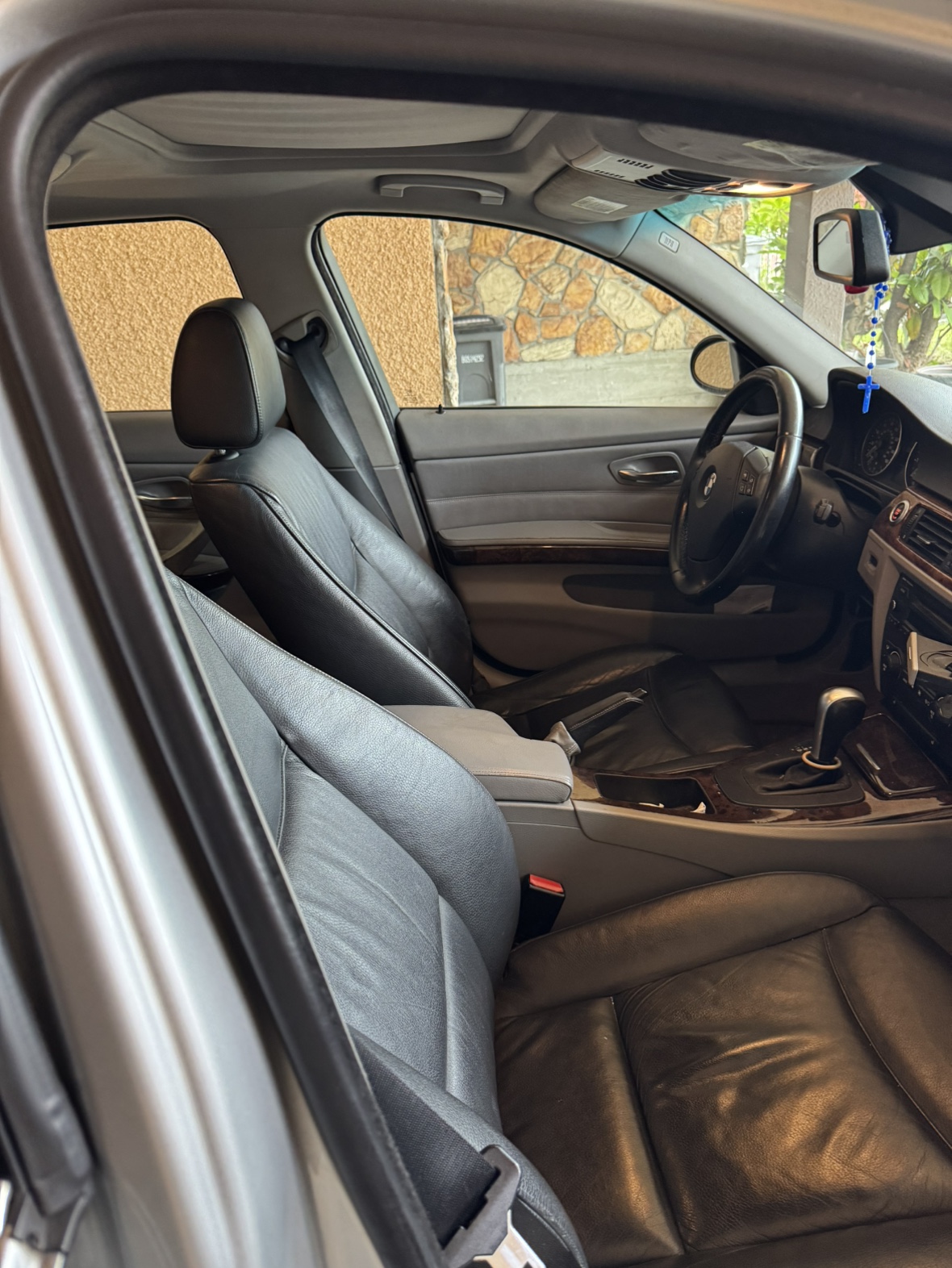 2006 BMW 330i - photo 3