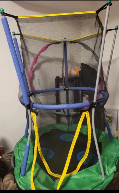 Kids Mini Trampoline thumbnail