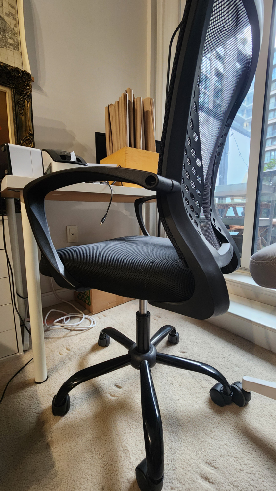 Black Office Chair - photo 3