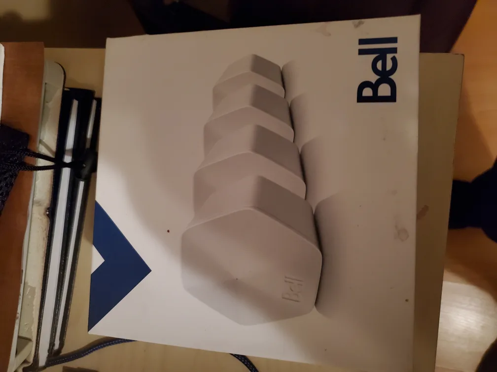 Bell Whole Home Wi-Fi System thumbnail