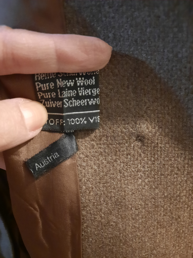 Moving sale ⚠️🚨  Vintage high quality Wool overcoat unisex - photo 4