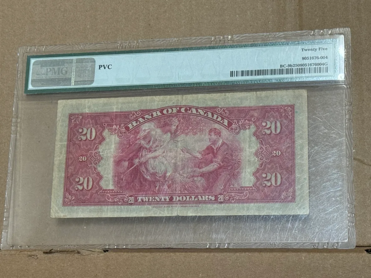 1935 Bank of Canada $20 Bill - Graded Very Fine image indicator(2)