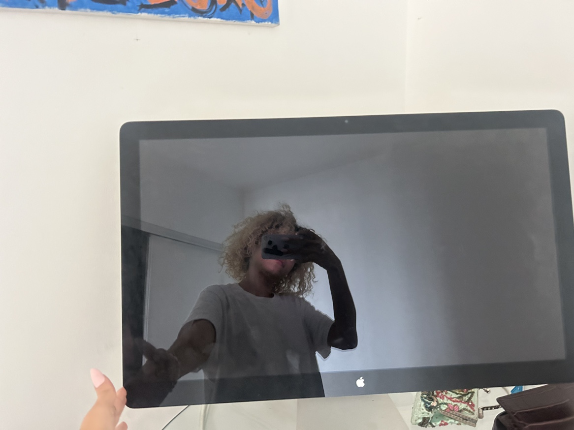 Apple  Monitor - photo 3