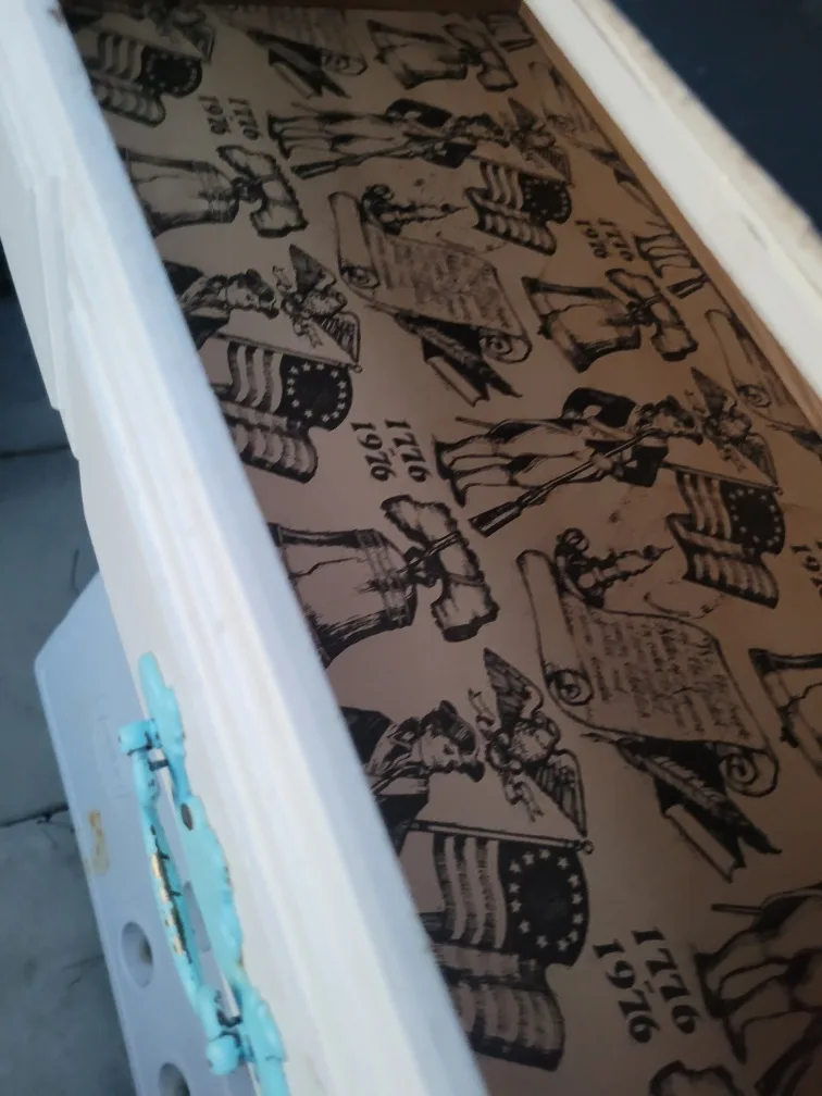 Dresser blue and white image indicator(3)