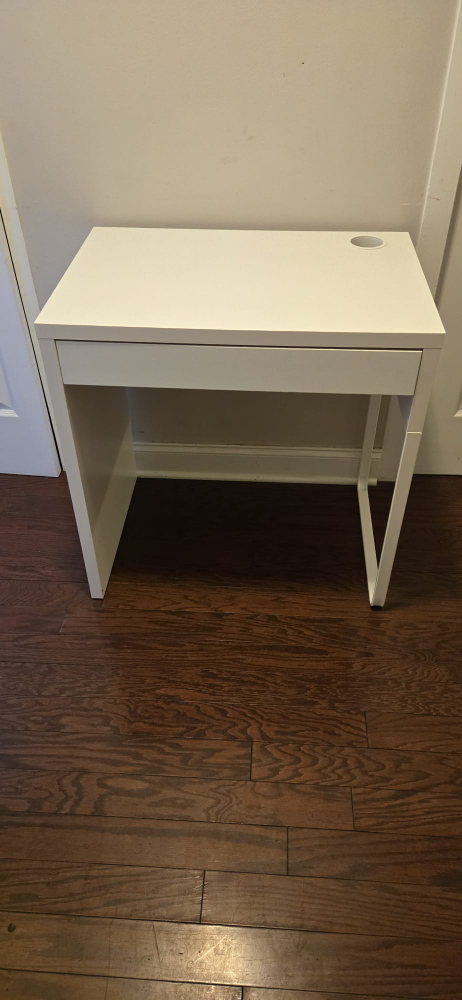White Desk with Drawer - photo 2