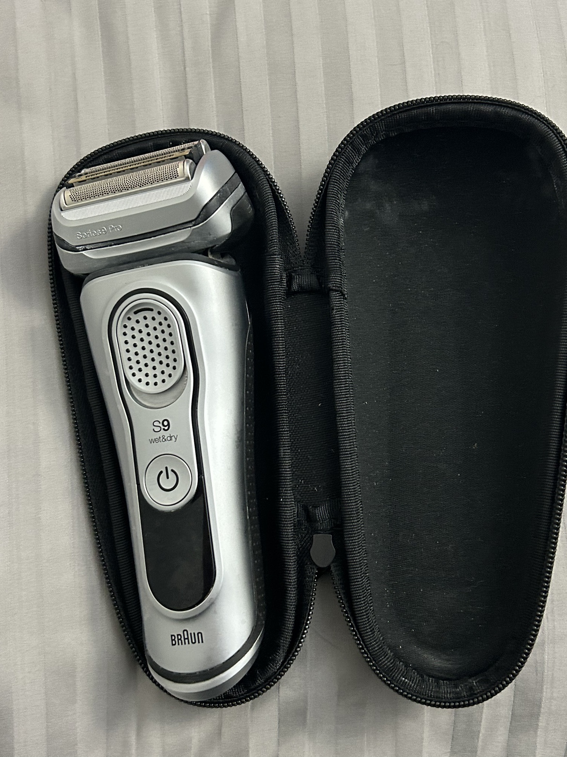 Braun Series 9 Pro Electric Shaver
