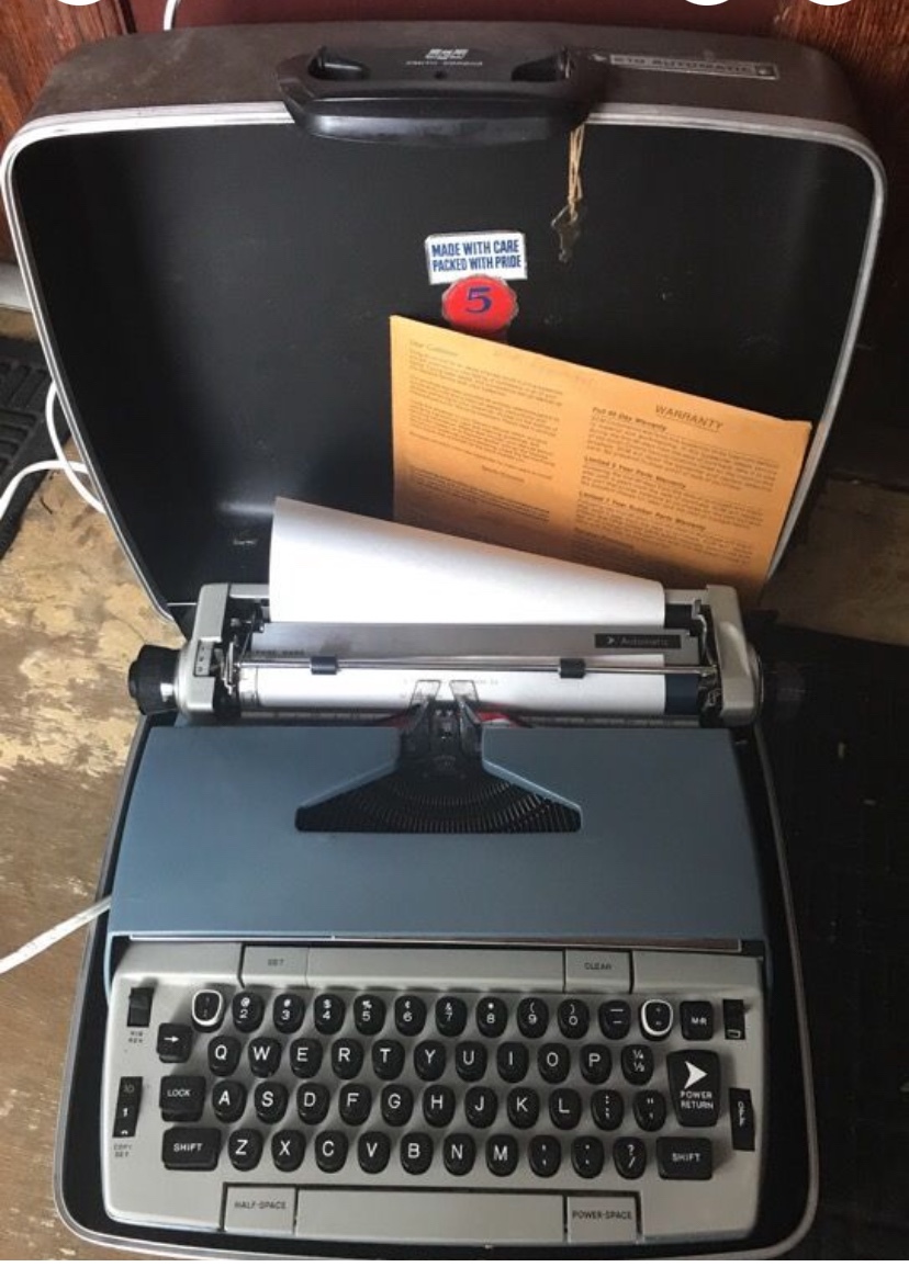 Vintage Smith Corona Electric Typewriter