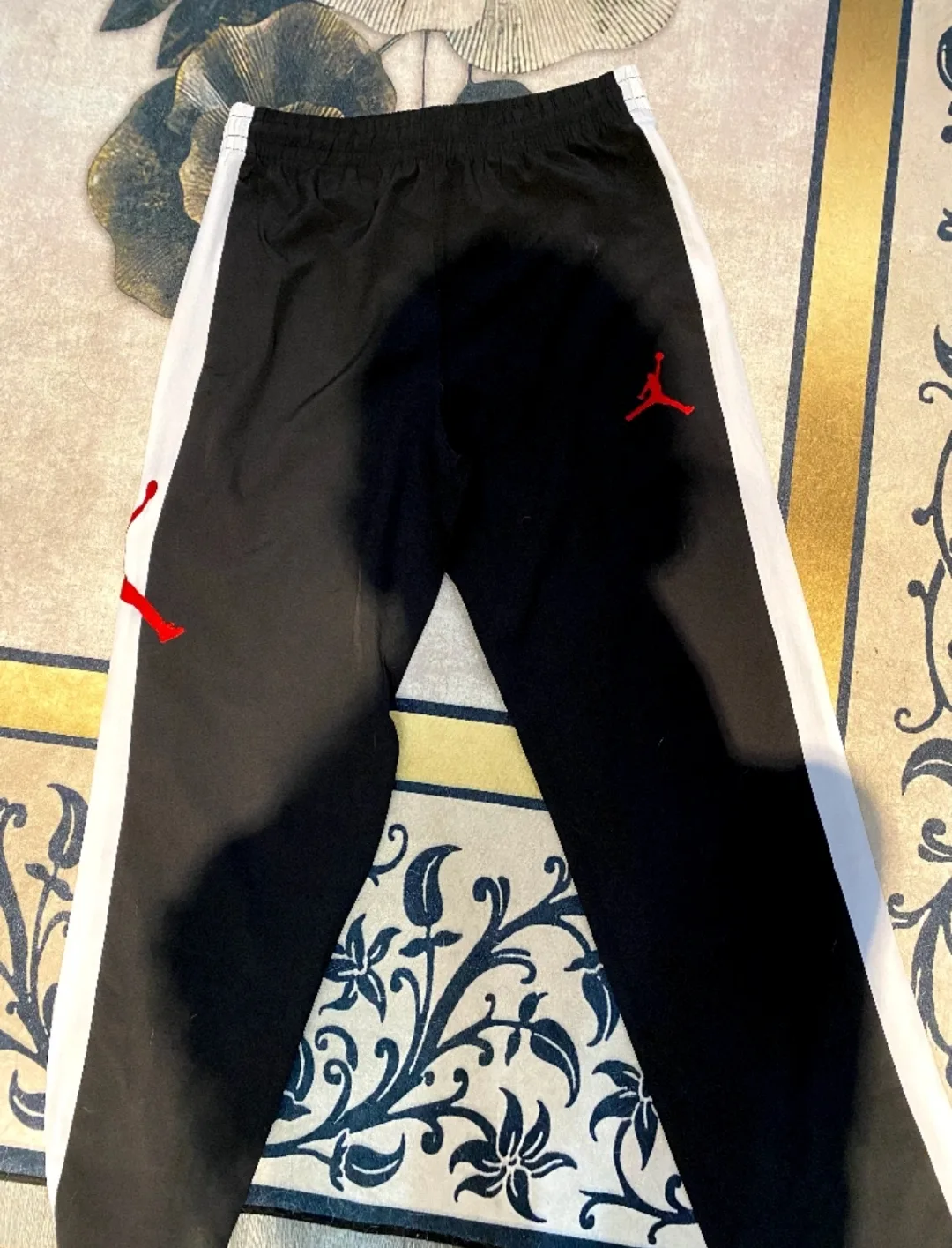 FREE MENS JOGGERS thumbnail