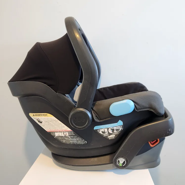 Uppababy Mesa Infant Car Seat thumbnail