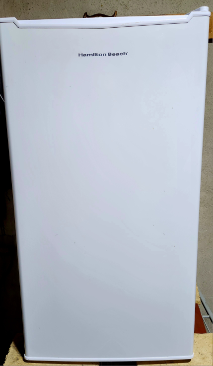 Hamilton Beach Mini Fridge
