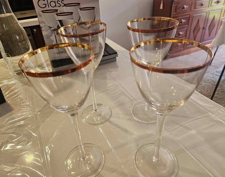 Wine glasses