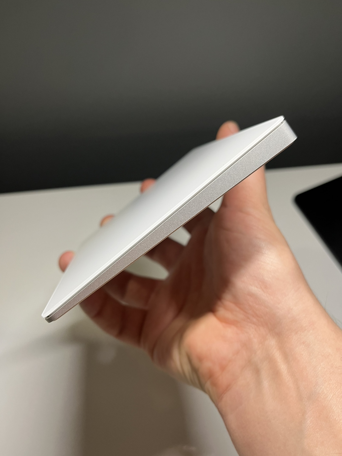 Apple Magic Trackpad - White/Silver - photo 3