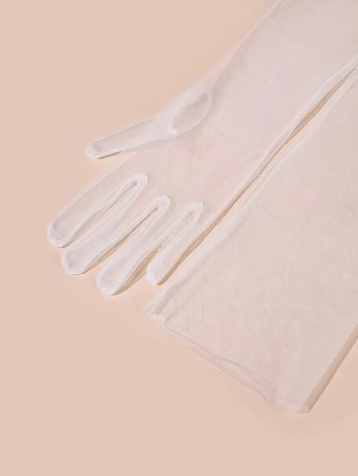 Long White Gloves image indicator(4)