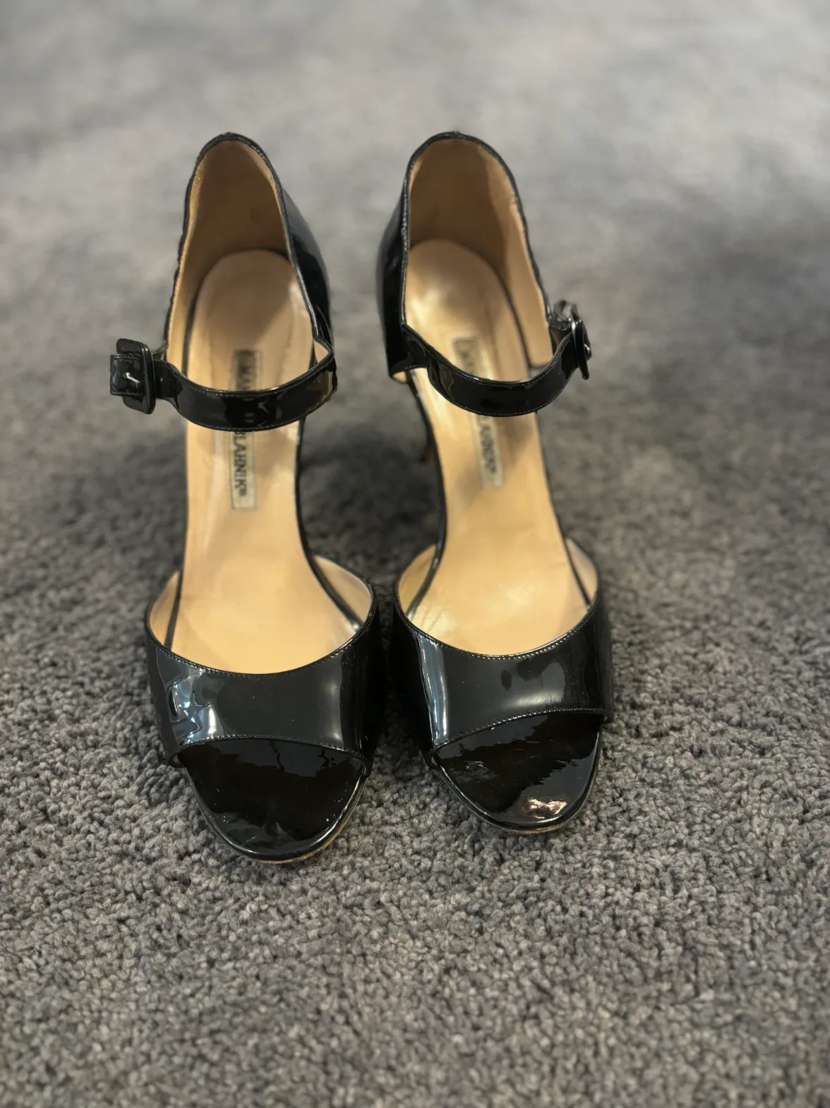 Manolo Blahnik Black Patent Leather Heels thumbnail