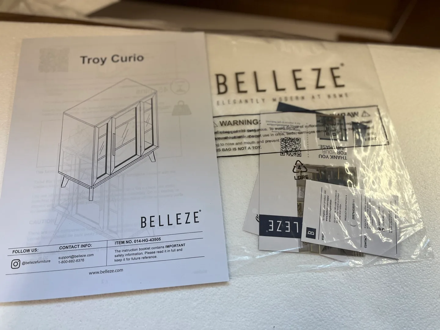 Modern curio cabinet #496 image indicator(3)