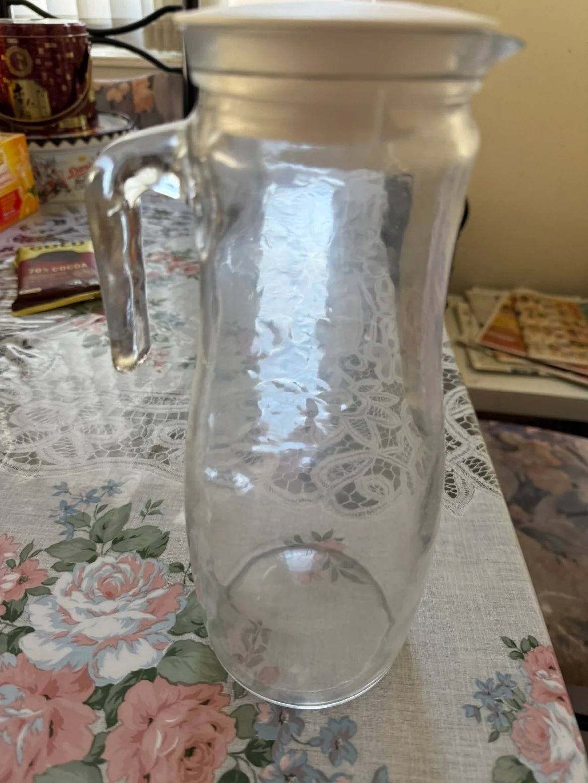 Glass Pitcher with Lid thumbnail