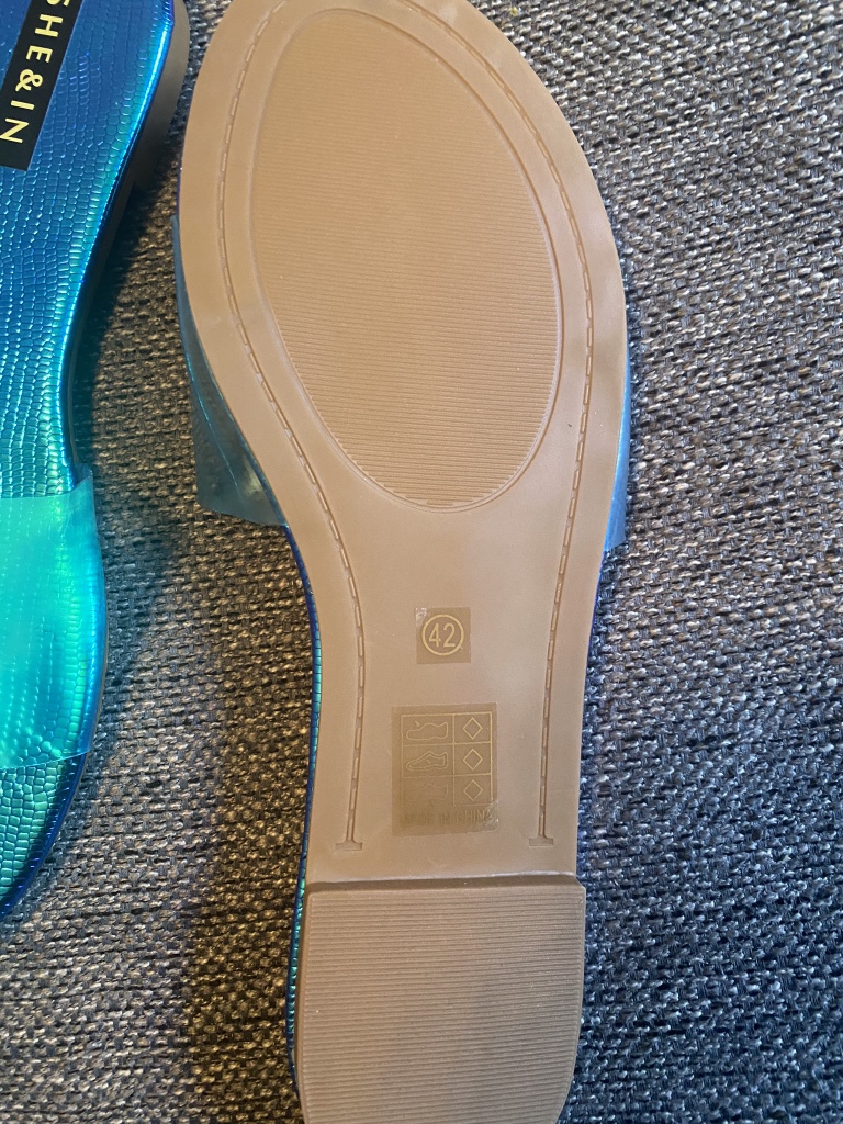 Blue Iridescent Clear Strap Slides Size 42 - photo 3