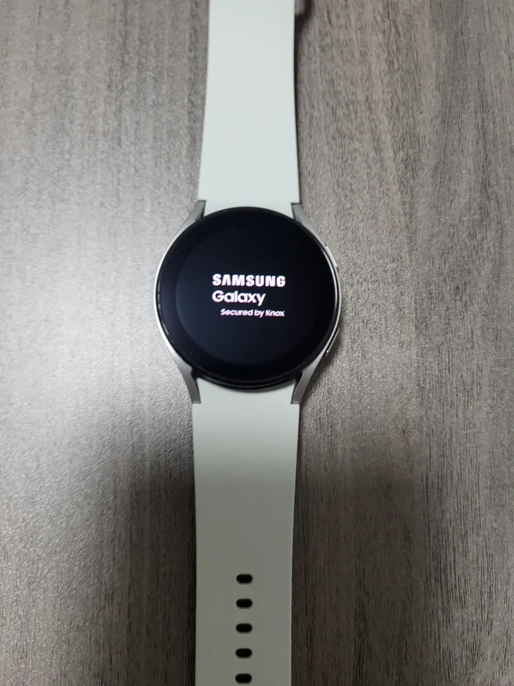 Samsung Galaxy Watch 4 (40mm) image indicator(2)