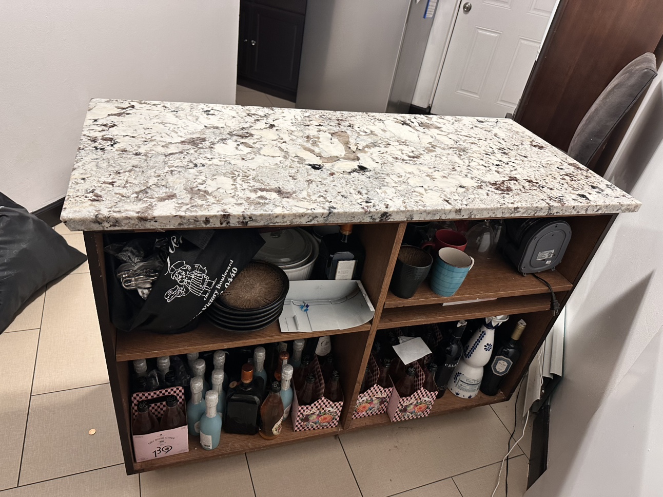 Kitchen Island with Granite Top FREE MUST PICK UP - photo 4