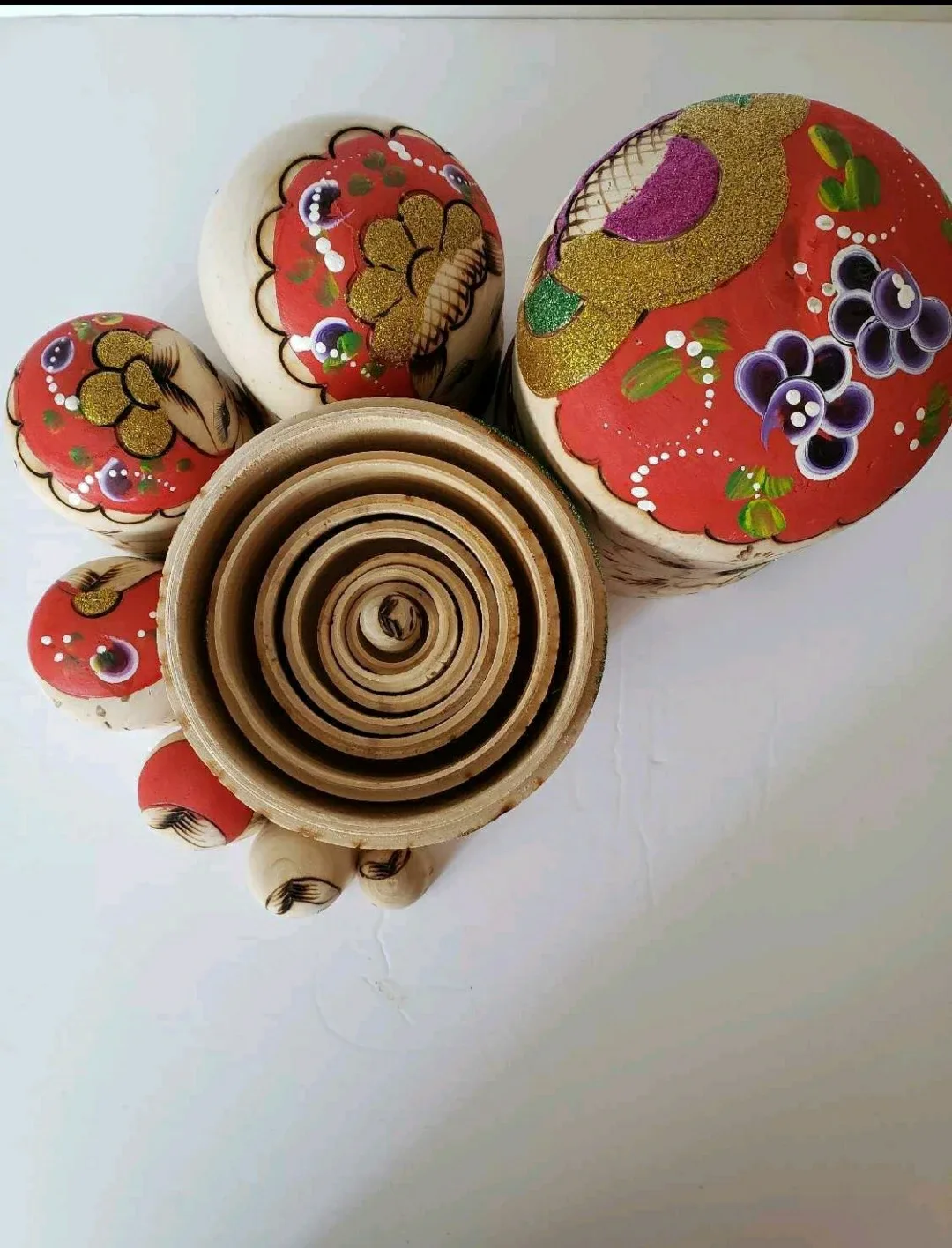 Russian Nesting Dolls image indicator(2)