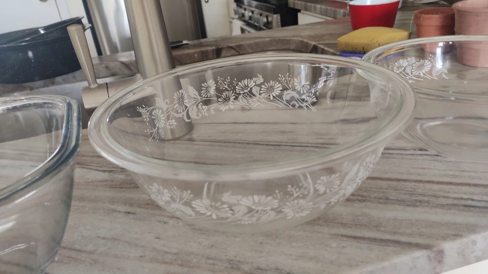 Glass Mixing Bowl Set
