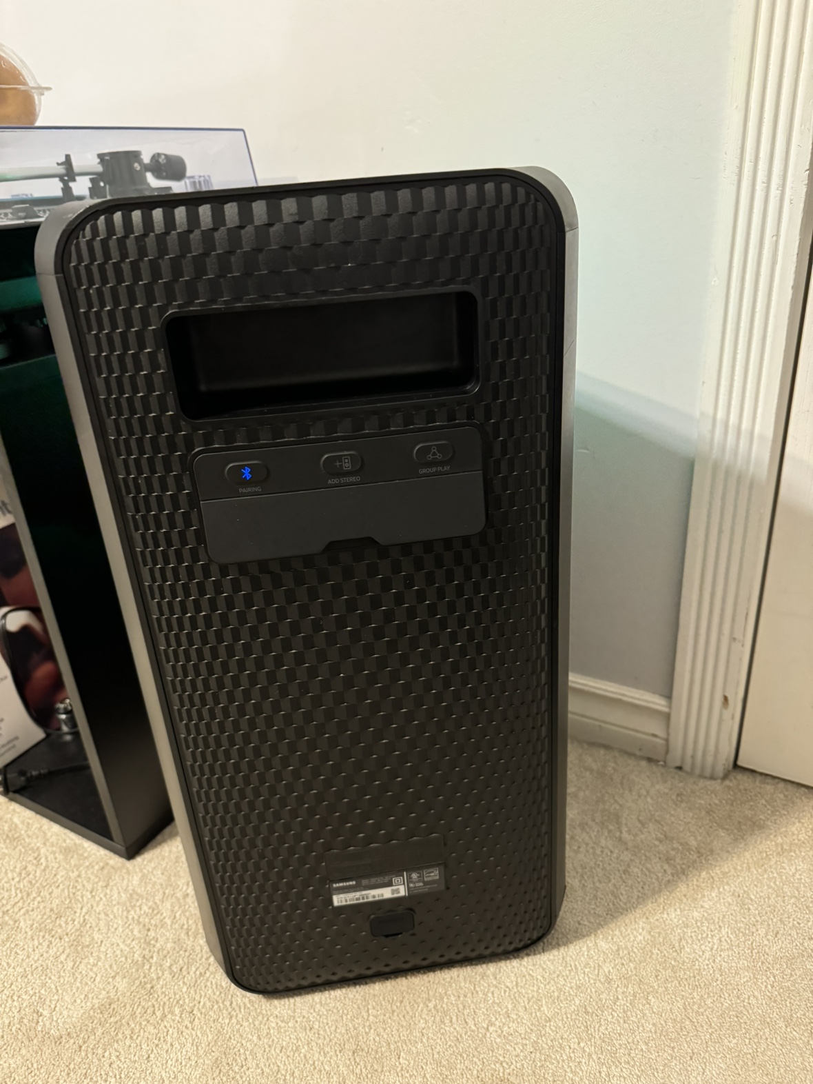 Samsung Tower Bluetooth Speaker - photo 4