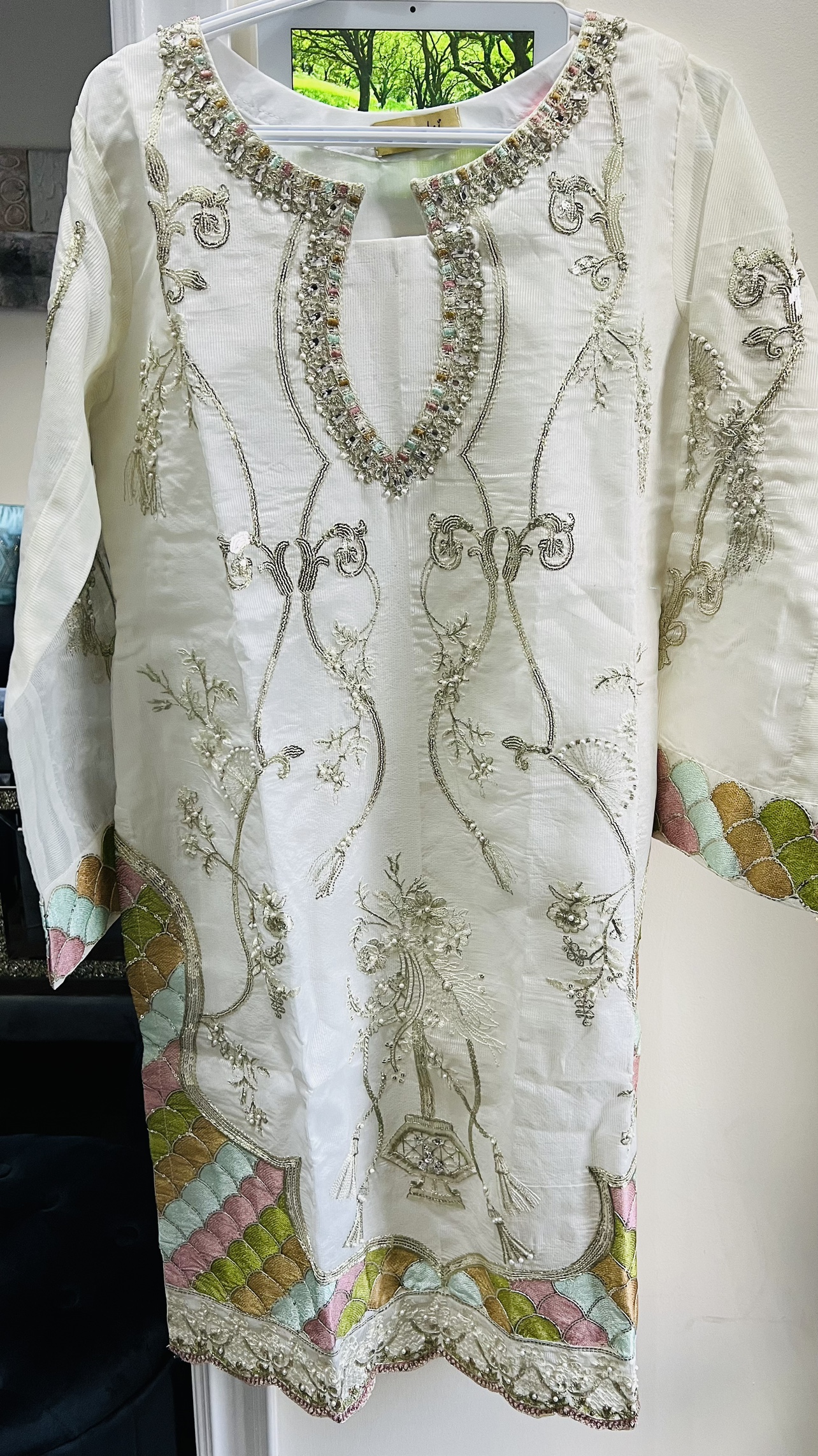 3 pcs White Embroidered Kurta and Dupatta