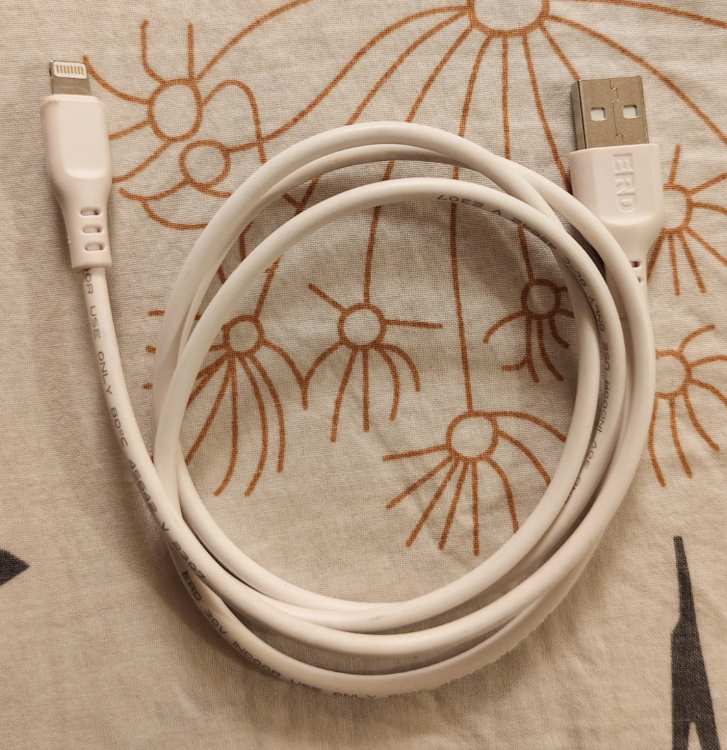 iPhone Accessories (Adapter,Cable,Case,Earphones,Glass) - NEW - photo 4