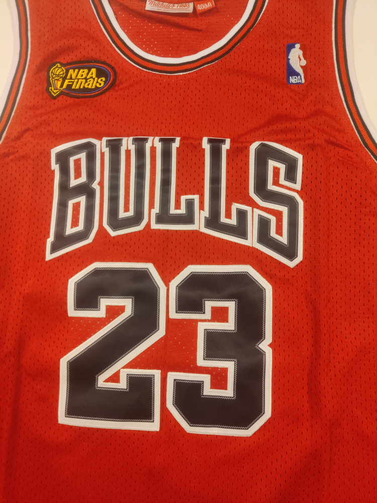 Michael Jordan Chicago Bulls 1997-98 Jersey - photo 2