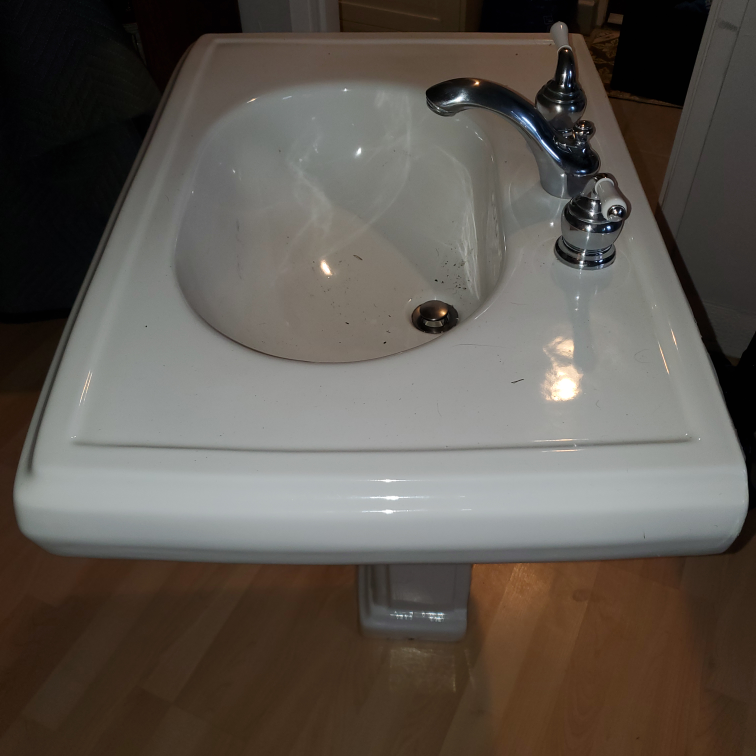 Pedestal Sink