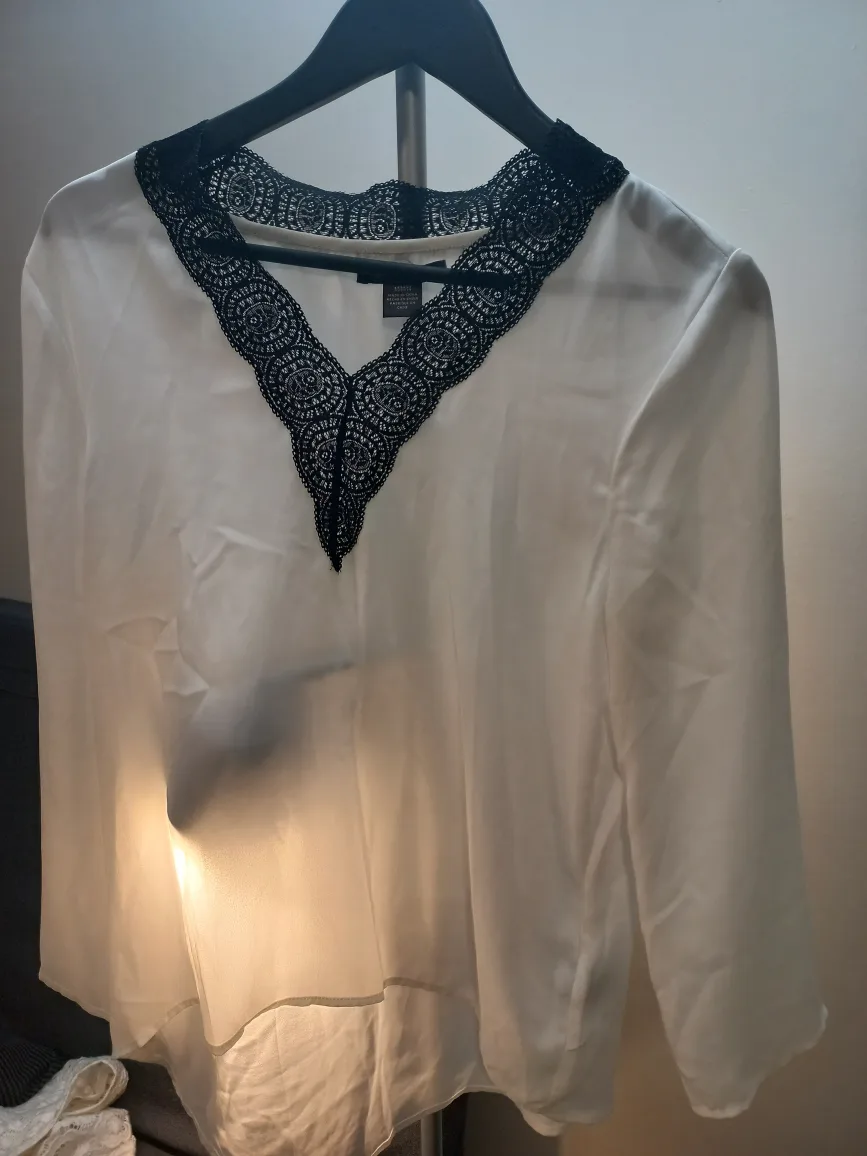 one get one free image indicator(5)