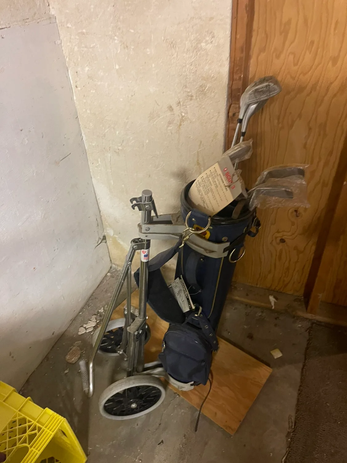 SCOT Golf Clubs and Bag & cart NEW image indicator(3)