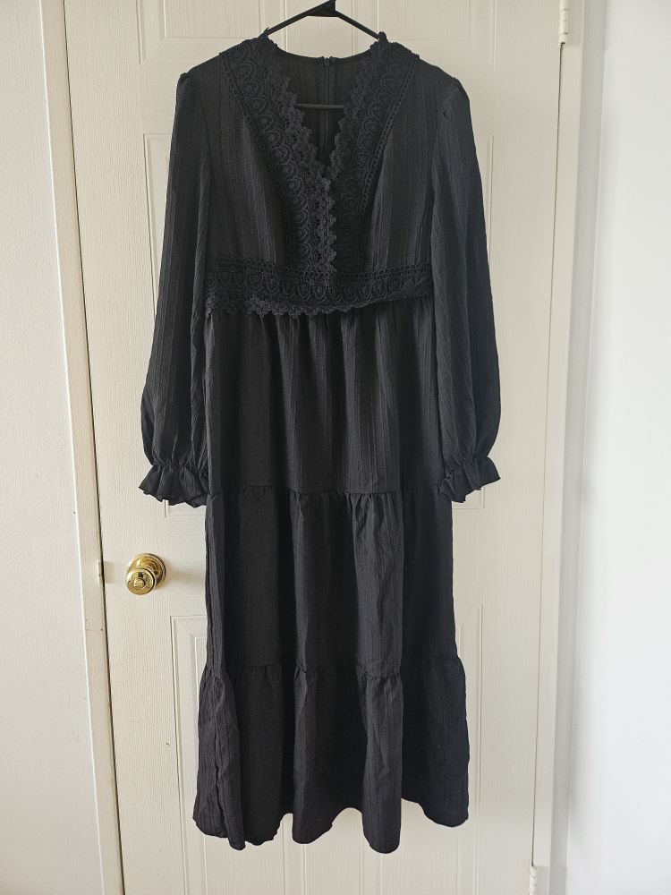 Bundle of 5 Dresses 10$ each NEW - photo 2