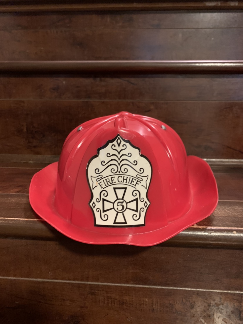 3 Kids' Plastic Pretend Play Hats