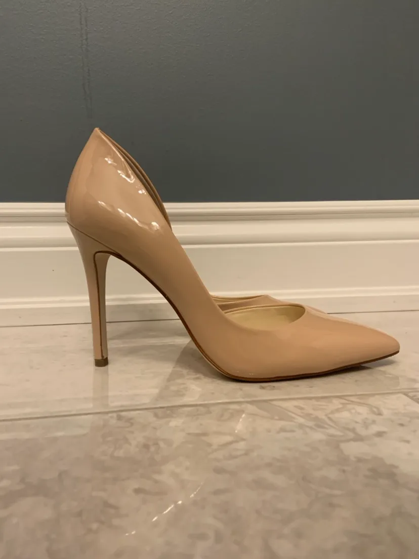 Jessica Simpson Heels image indicator(4)