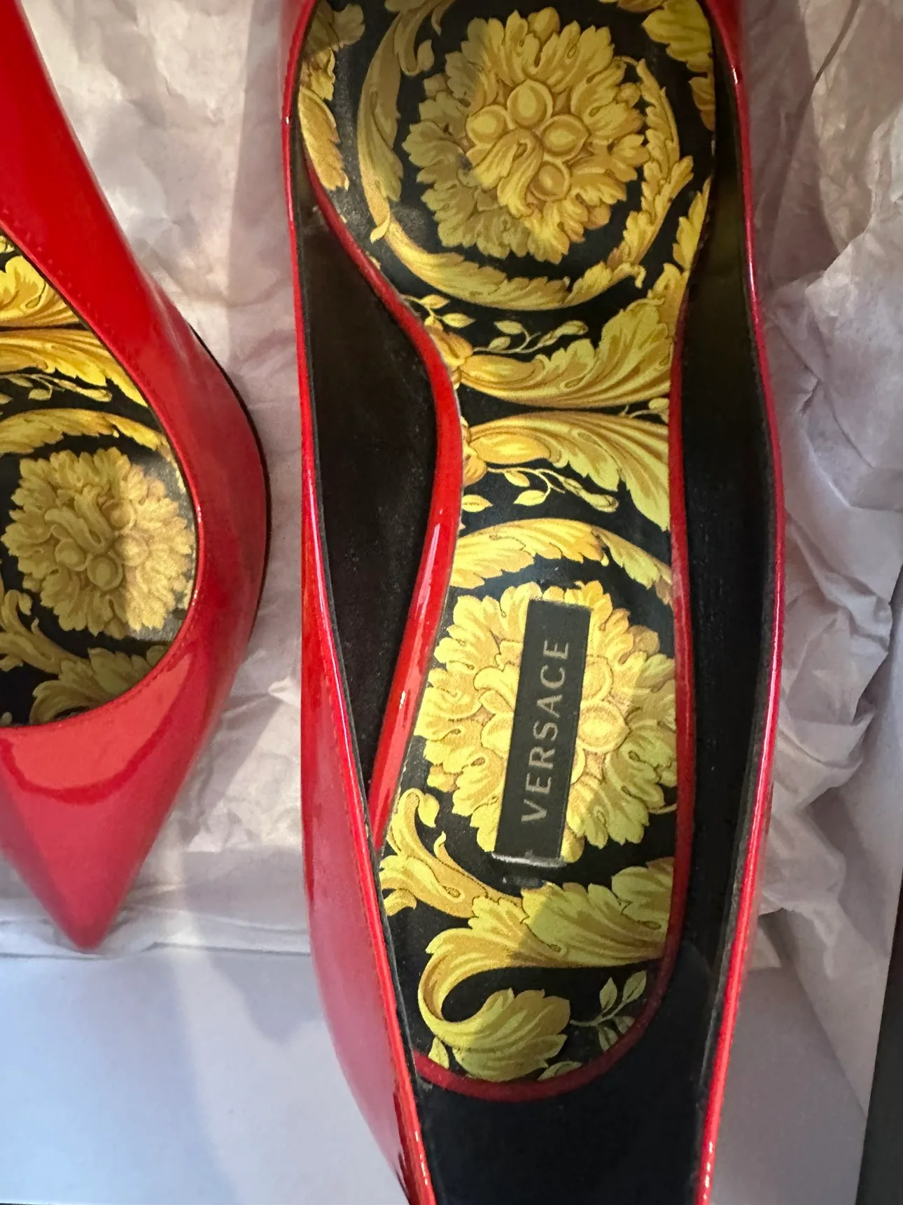 Versace Red pumps/heels image indicator(5)