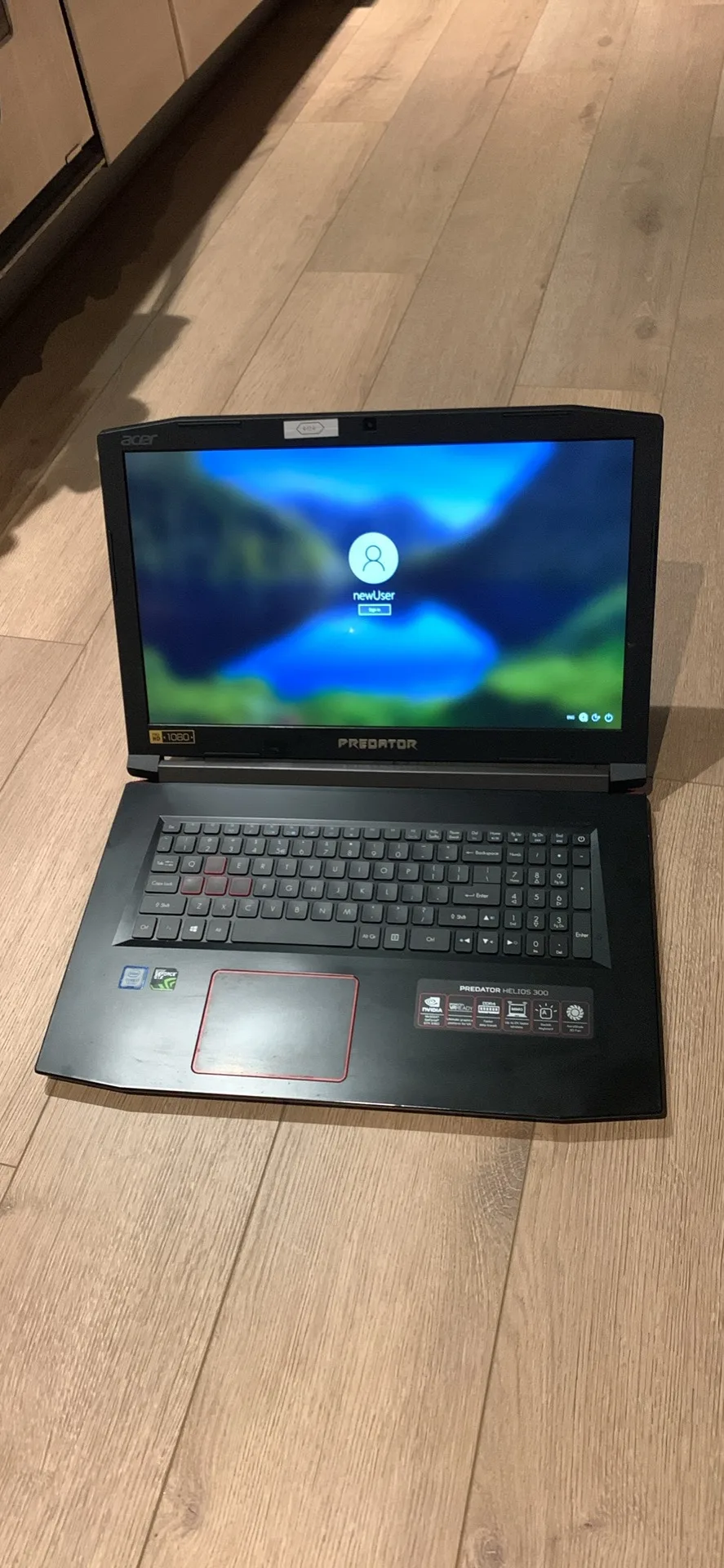Acer Predator PH317-51 Gaming Laptop thumbnail