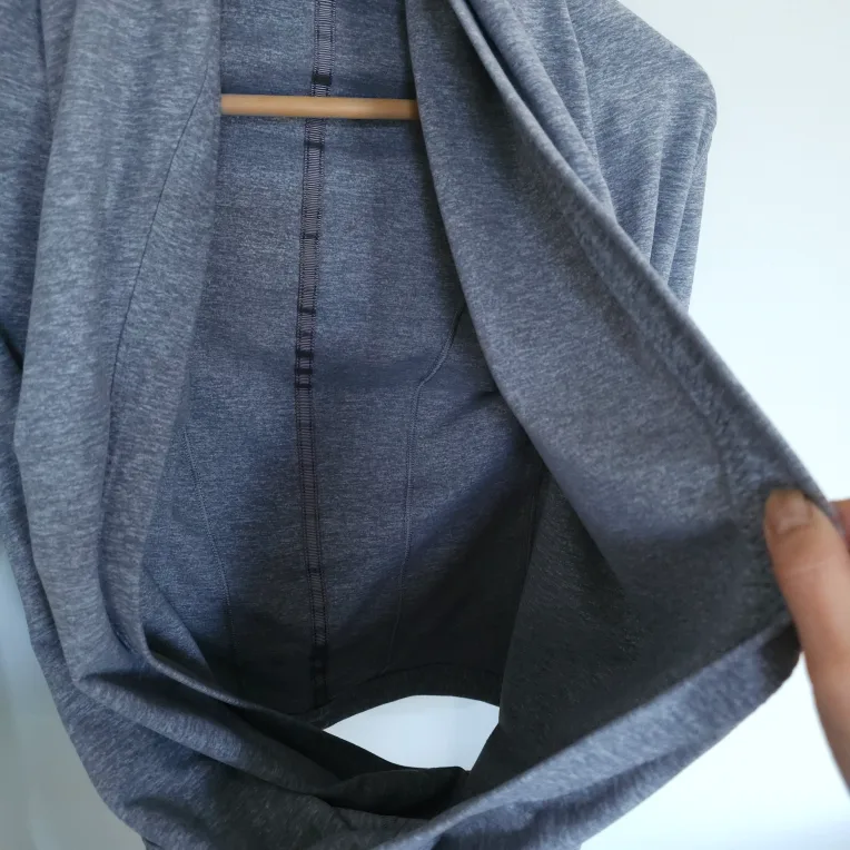 Lululemon Ivivva Four Count Shrug Gray Yoga Sports Hoodie 10 image indicator(6)