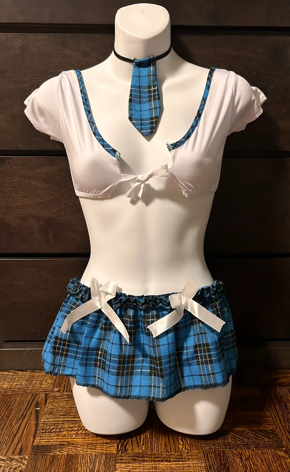 Halloween Costumes Assorted image indicator(4)