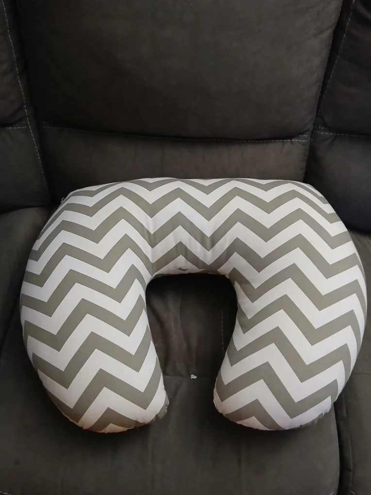 Jolly Jumper Nursing Pillow thumbnail