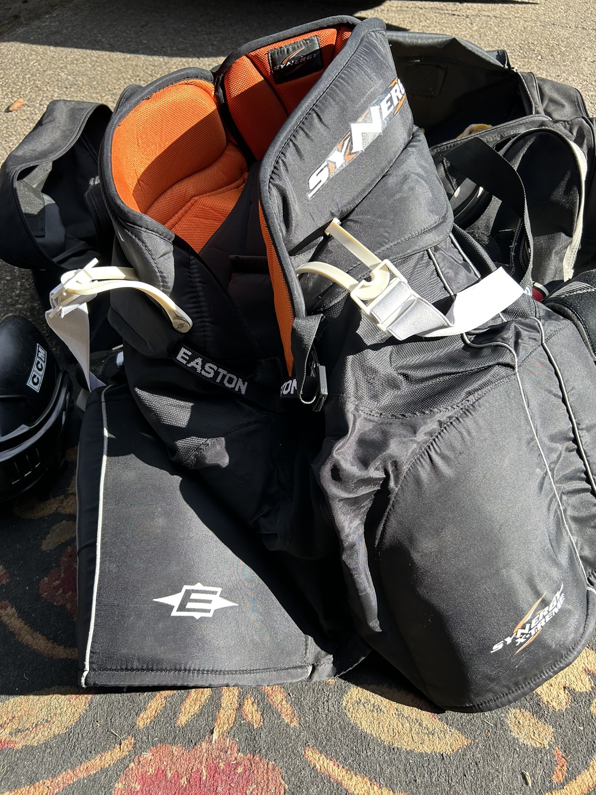 Mens Hockey Gear Set - photo 3