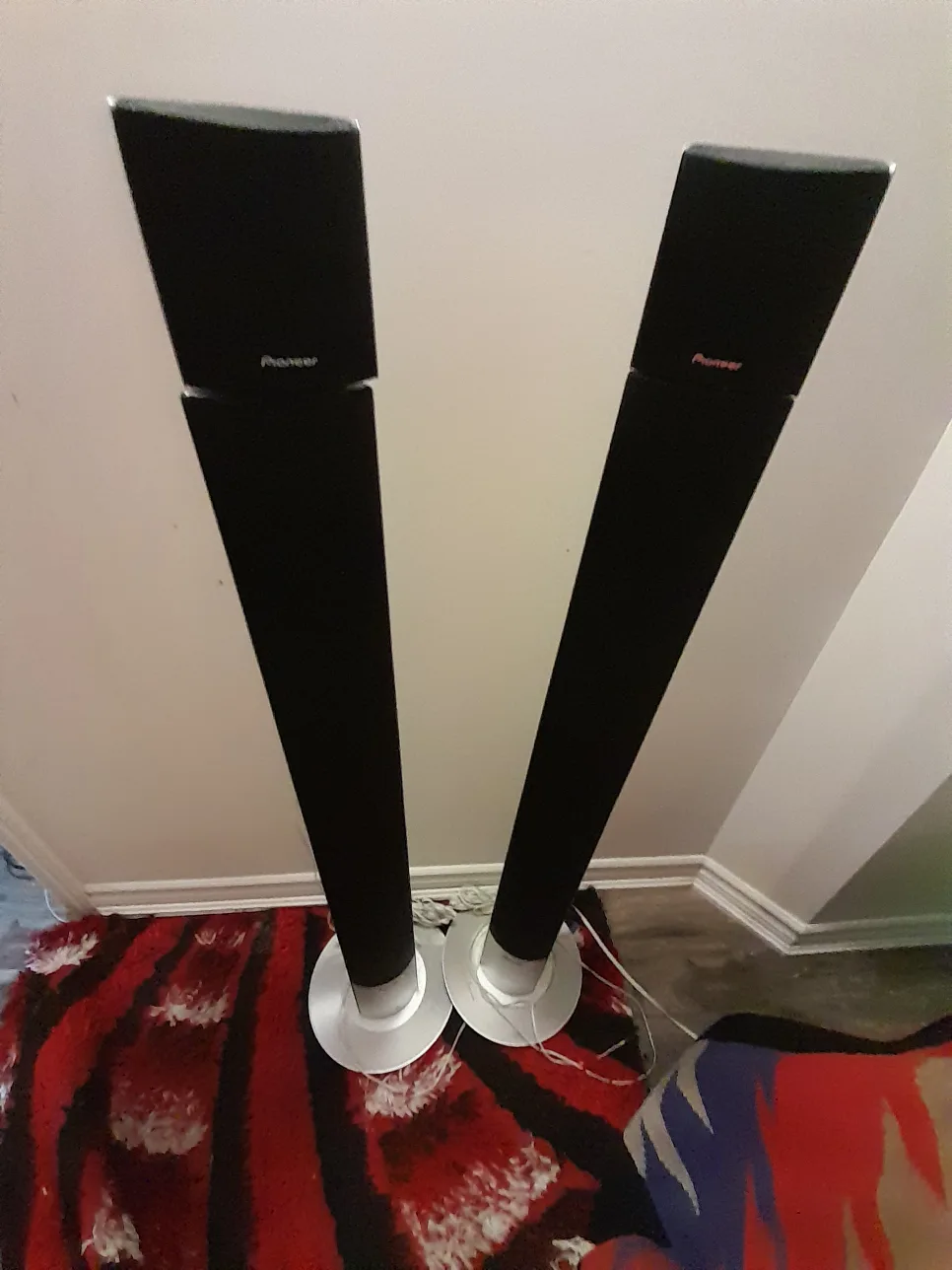 Pioneer Speakers thumbnail