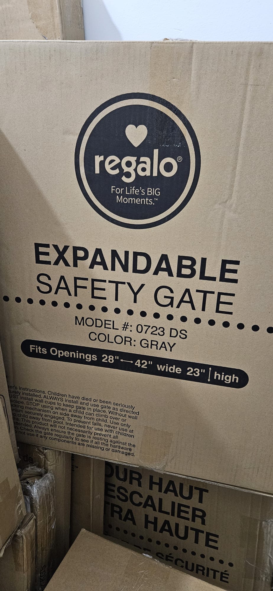 Regalo Expandable Safety Gate - photo 4