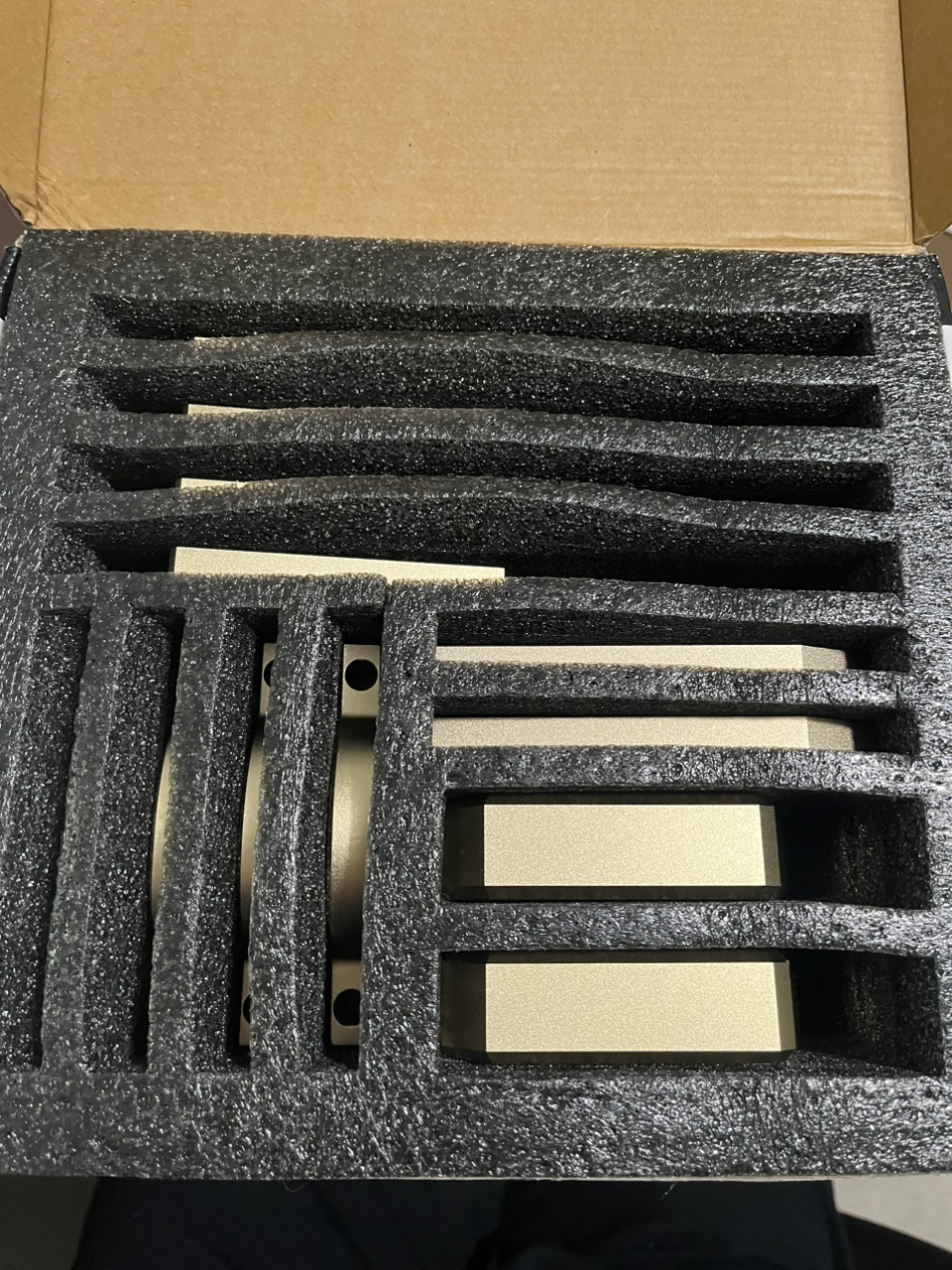 Fanatec Podium Mounting Brackets - photo 3