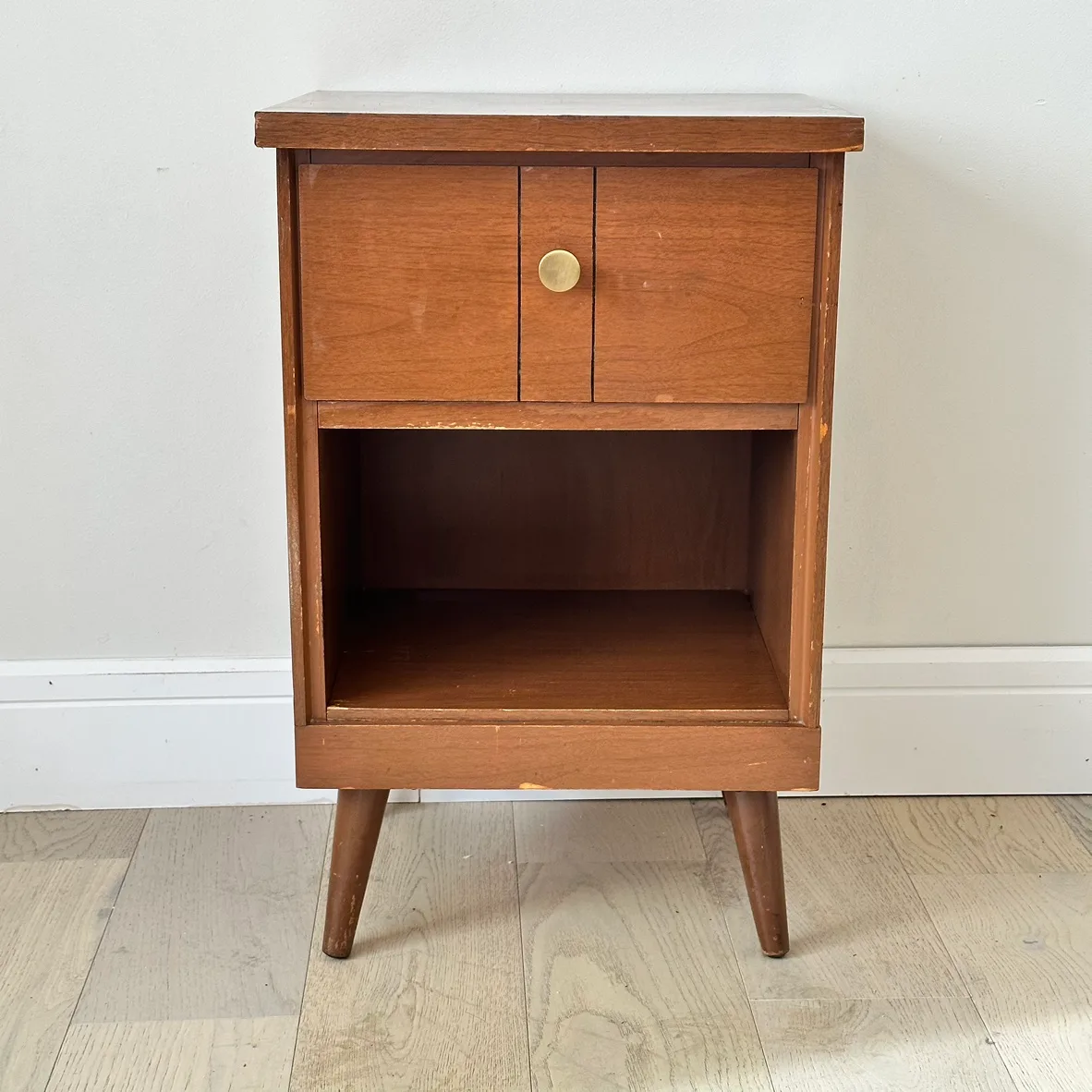 Mid Century Nightstand image indicator(9)