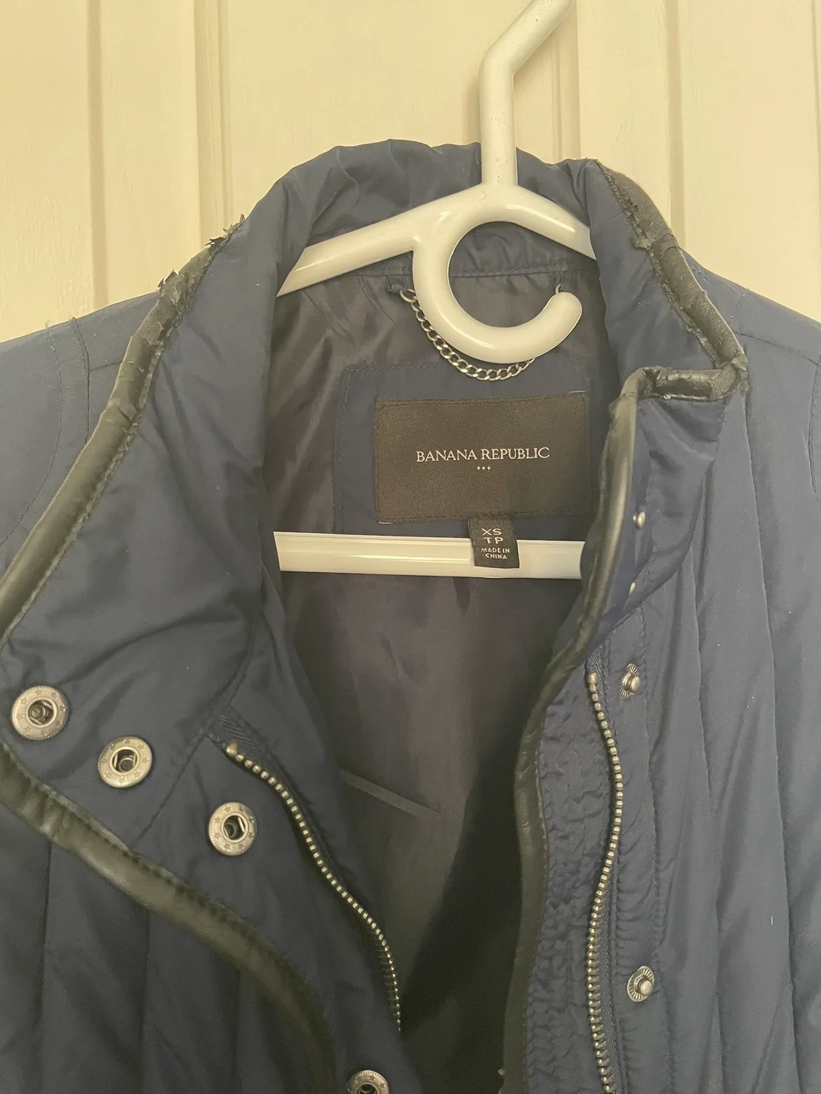 Banana Republic women’s coat image indicator(6)